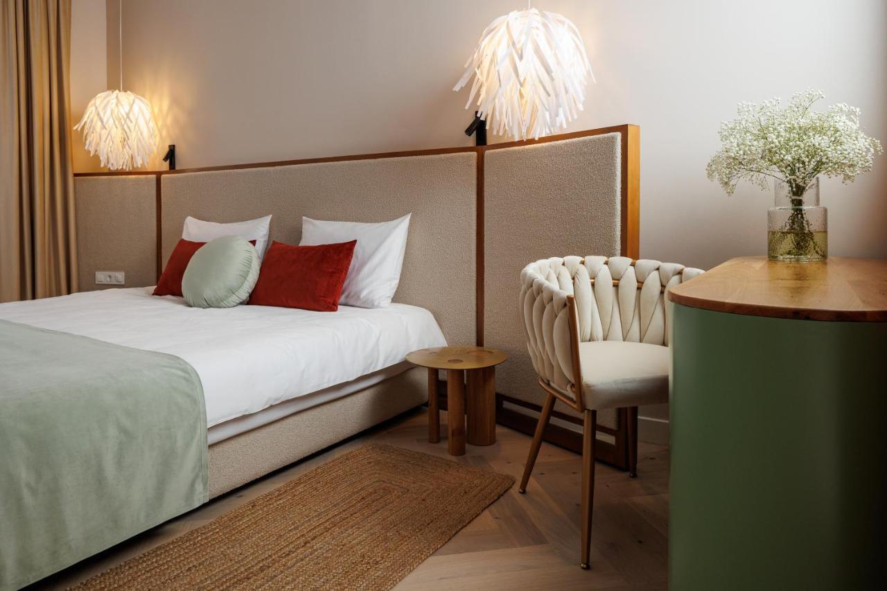 Aries' Collection Luxury Suites Brasov Exterior photo